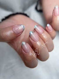 ガラスフレンチネイル