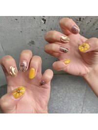 ぷっくりお花ネイル¥5000