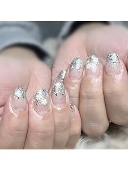 リノ(Lino)/ラメグラお花ネイル