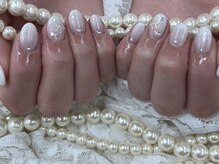 ハニービービー(Honey Bee Bee)/ホワイトリボンネイル