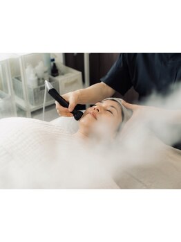 ホウレイ線・たるみ改善！予防ケア