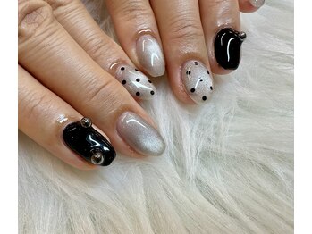 プアリス(PUALIS)/