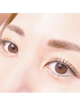 アイラッシュサロン ラージェ(Raj)の写真/【まつげパーマ、パリジェンヌラッシュリフト取り扱い店☆】自まつ毛の長さを活かして、目元の印象をUP♪