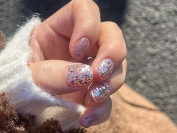 ワイワイ(yy)/キラキラホロネイル