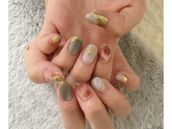 コロミネイル(colome nail)/ニュアンスネイル