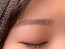 ラシク ベル(Lashiku Belle)/アイブロウwaxで垢抜け！