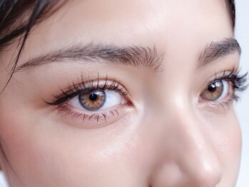 ボンボン(BONBON)の写真/フラットラッシュもボリュームラッシュもお任せ☆高い技術力で自まつげが少ないとあきらめていた方にも！