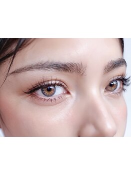 ボリュームのある目元にしたい