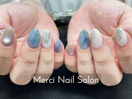 人気ニュアンスネイル