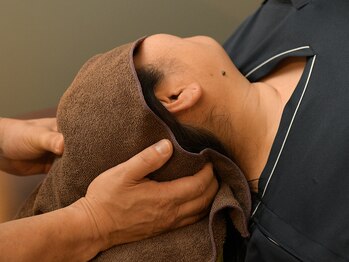 整体や呟熙/頭蓋調整、頭痛、首痛、肩こり