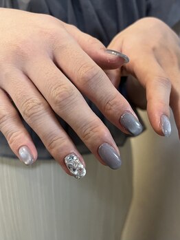 ペル(Per)/綺麗めデザイン