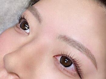 イル(iru.)の写真/「似合うが分からない」そんな方へ◇丁寧なカウンセリングで自分が好きになるお目元を一緒に見つけます!