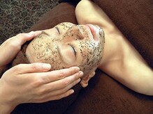 アイドット(EYE.)/ハーブピーリング