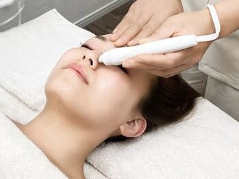 エミナル(Eminal)/ハイドロスプラッシュピーリング