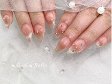 ララ(RaRa)/チークマグネットネイル