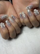 アルファシャルル 那覇 おもろまち(α.chalulu)/寒色チークカラーグラデーション