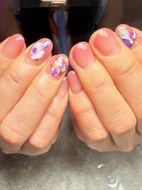 指先から、大人のたおやかさ。