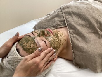 シロ(silo)/次世代ハーブピーリング