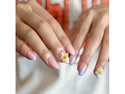 モア ネイル(more nail)の写真