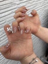 ホワイト(WHITE)/フラッシュネイル