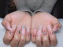 ウメネイルスタジオ(UME NAIL STUDIO)/* 長 さだしやり放題×つけ放題