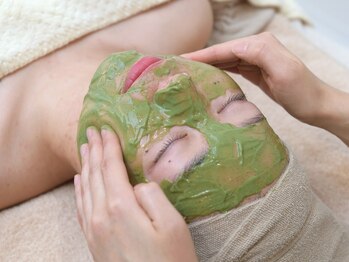 コンバートビューティーオタイ(ConBert Beauty otai)の写真/【肌質改善ハーブピーリング】どんな肌質でも大丈夫！剥離＆ダウンタイム無しで憧れのノーファンデ肌へ＊