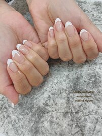 フレンチネイル