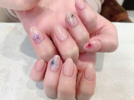 かわいいお花ネイル