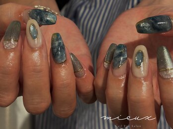 ミュー(mieux)/ニュアンス海ネイル