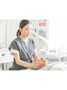 ホウレイ線・たるみ改善！予防ケア