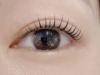 ロウ ボーテ(ROW beaute)の写真/自まつ毛が細い/少ない/短い/上がりにくい…そんなお悩みをお持ちの方に☆経験豊富なプロの高技術で解決！