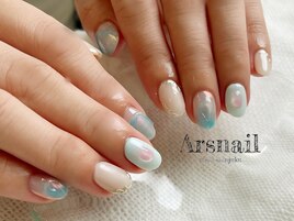 涼しげうるうるニュアンスネイル