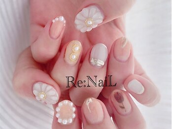 ビューティーエース リネイル(BeautyA×Re:NaiL)の写真/最旬トレンドを取り入れたデザインで周りと差がつく！大人可愛い上品ネイルで指先を華やかに彩ります♪