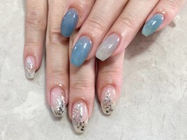 シンプルアシンメトリーデザイン