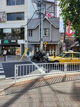 プティ ニド(Petit Nid)/桜木町駅からの道順５