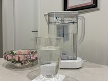 ヨサパーク リビアン(YOSA PARK Libyan)の雰囲気（作り立て水素水をご用意♪たくさん飲んでください☆）