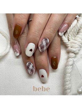 ベベ(bebe)/