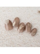 ラ カゼッタ(La casetta)/塗りかけマグネットネイル