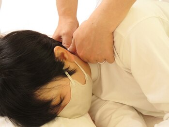 加納指圧治療院の写真/【人気No.2】辛い首肩こり頭痛の改善に全身指圧　1時間30分　¥7500→¥7000お仕事や家事でお疲れの方に◎