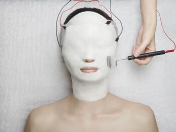 ルリアン(LeLien)の写真/≪朝8時~営業/お子様連れOK≫谷町九丁目駅徒歩2分♪エンビロン×ラエッセで本気の肌質改善★憧れ素肌に◎