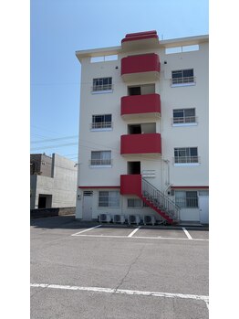 サロン ラニ(Lani)/当店の建物