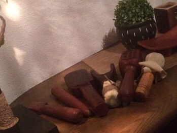 シールドゥ 今店(Sii Rue Duu)/トークセン（木槌と杭）