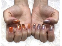 リリーモア(Lily More)/アシメニュアンスネイル♪