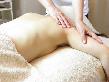 フラフィ 宇都宮本店(fluffy)/二の腕も細く！【バストアップ】