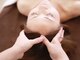 ココネイル 板山店(coco nail)の写真/【ヘッドデコルテで目の疲れや肩コリを解消★】頭のズレを整えるので癒されながらお顔のリフトUPも効果◎