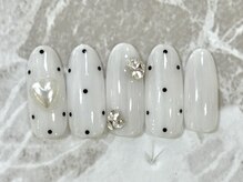 ヘアアンドネイル ミューズ 新浦安店(HAIR&NAIL MUSE)/ ドットパールホワイトビジュー