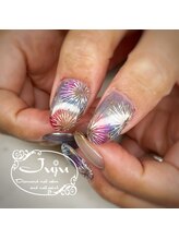 ジュジュ(Juju)/花火ネイル