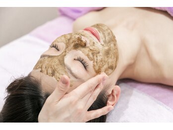 エスティーク 香取佐原店の写真/【最強美肌ケア♪ハーブピーリング】お肌の印象を早く変えたい方に◎お客様それぞれの肌悩みにアプローチ！