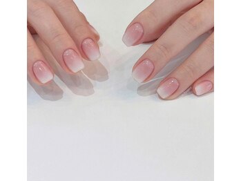 ヘブン ネイル 鶯谷(HEAVEN Nail)/先端グラデネイル