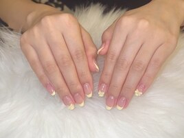フレンチネイル